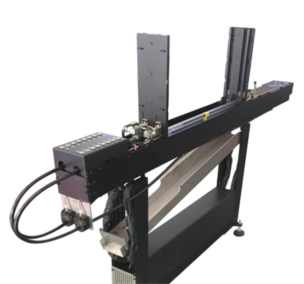 什么是異形插件機(jī)飛達(dá)炬鼎貼插工程師為你解答