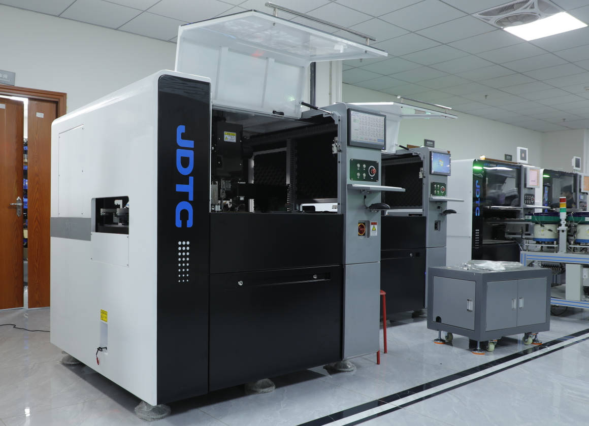 深圳異形插件機引領電子行業自動化新風尚