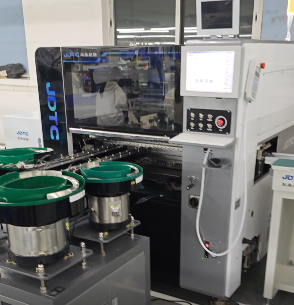 異形插件機(jī)：打破PCBA瓶頸實(shí)現(xiàn)特殊元件自動(dòng)化插裝解決方案?