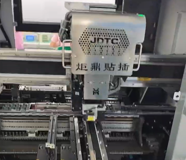 自動插件機生產線：構建電子制造高效能智能化產線的核心解決方案